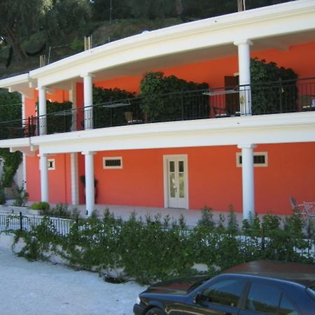 Nikas Villa Orange Apartments  Parga Buitenkant foto